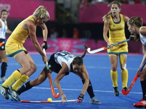 The Hockeyroos will play South Africa in the semi final of the Investec Challenge Women's field hockey series