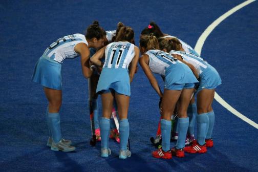 Argentina's Las Leonas won the series 2-1 against the Black Sticks